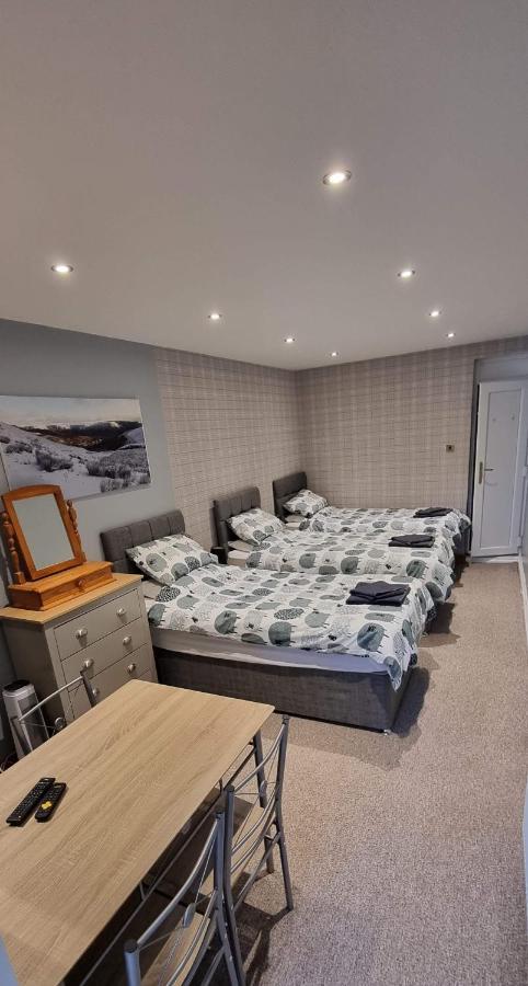 The Studio At Emtb&B Cymmer Exterior foto